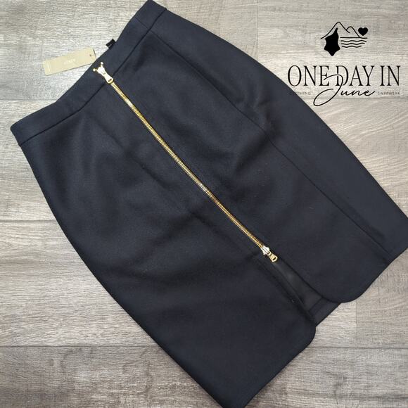 J.Crew Dresses & Skirts - J.Crew Petite Wool Pencil Skirt Size 2P
